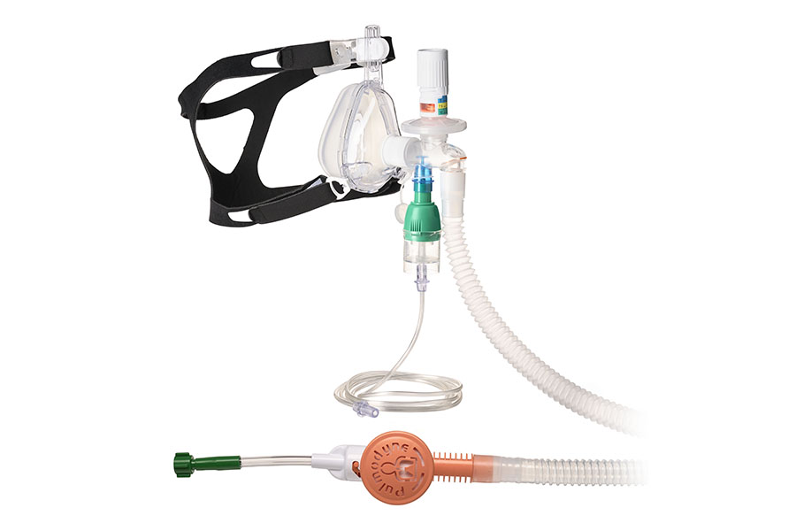 O2-MAX™ Fixed System with expandable tube, 3-SET™ adjustable PEEP valve, nebuliser and BiTrac ED Mask, large adult
