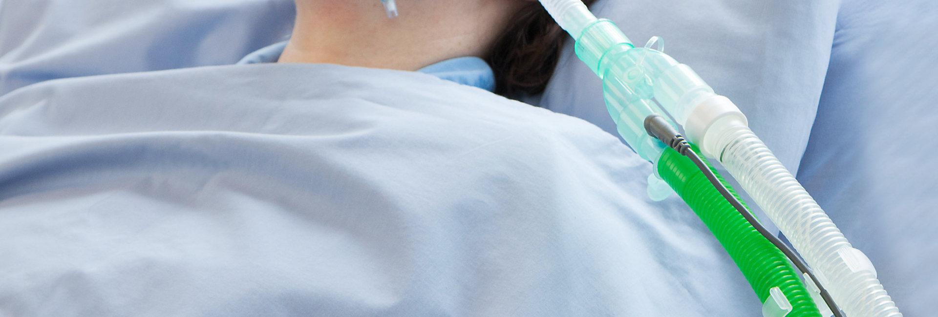Dri-Therm™ dual heated wire breathing system
